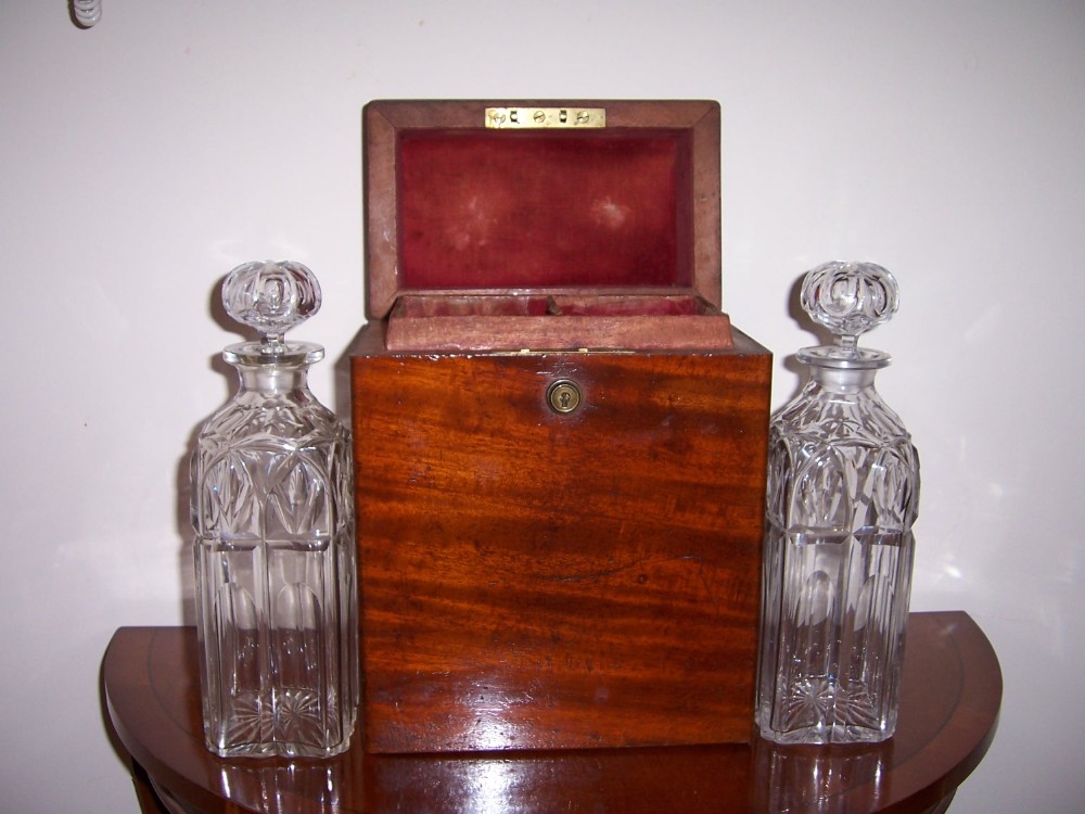 a superb early 19th century travelling decanter boxwith the 2 original decanters