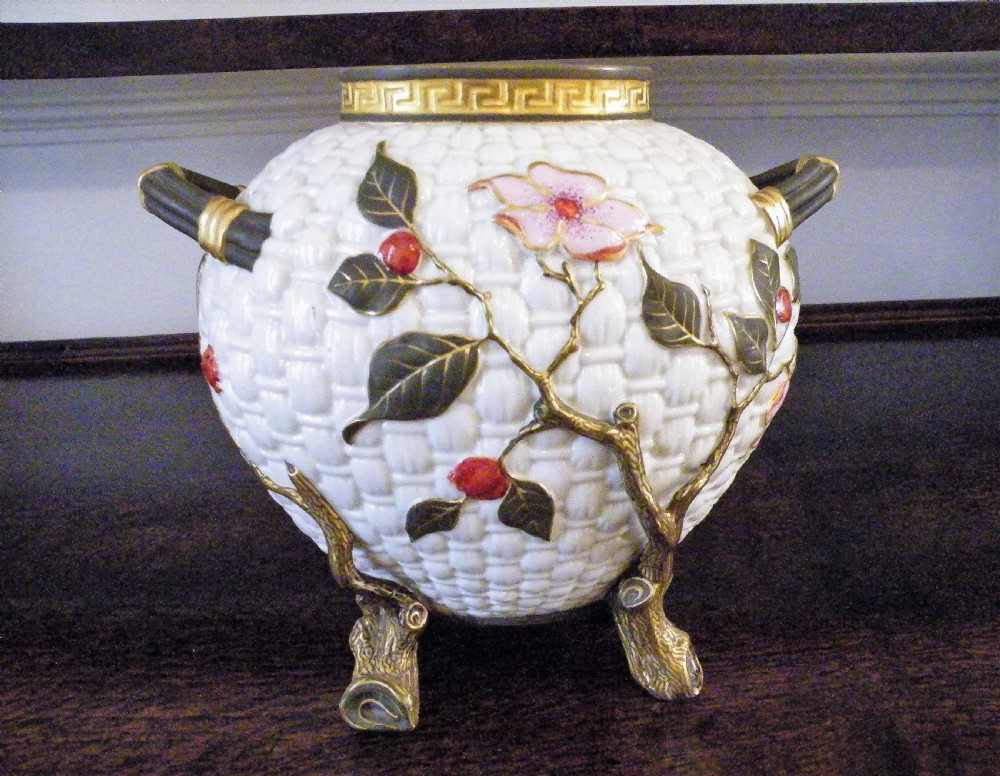 a worcester 51 porcelian oval floral decorated vase
