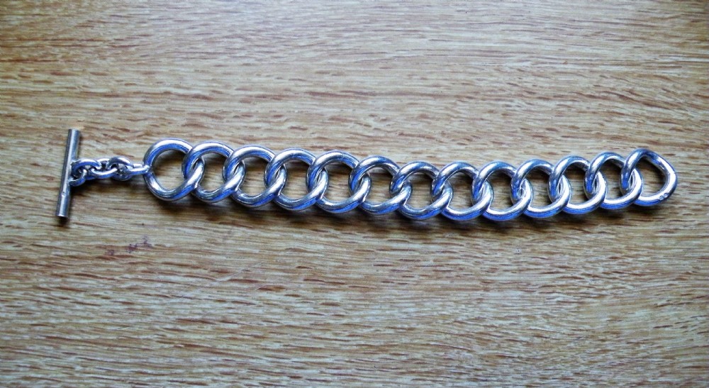 a good stylish 1960s vintage solid silver kerb link bracelet