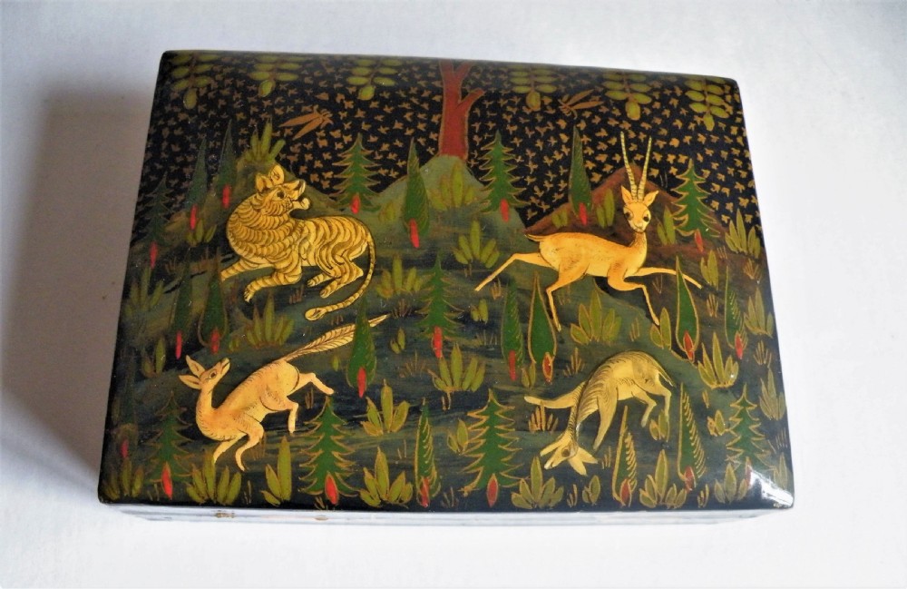 a fine quality 19th century eastern lacquered box