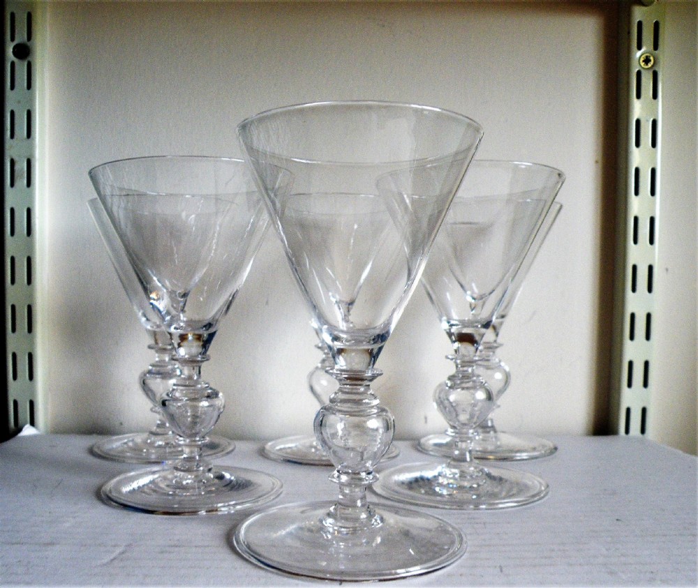 an elegant and stylish set of 6 venetian wine cocktail glasses